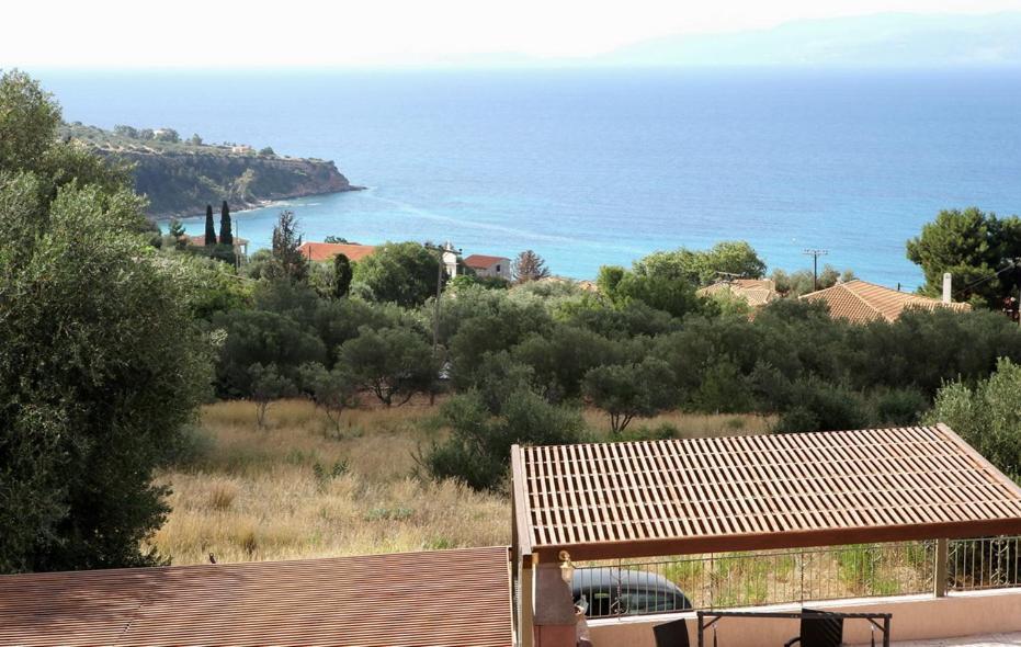 Provenzo And Meliti Villas Lourdata  Exteriör bild