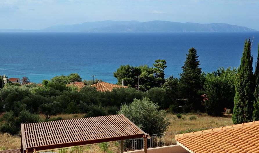 Provenzo And Meliti Villas Lourdata  Exteriör bild