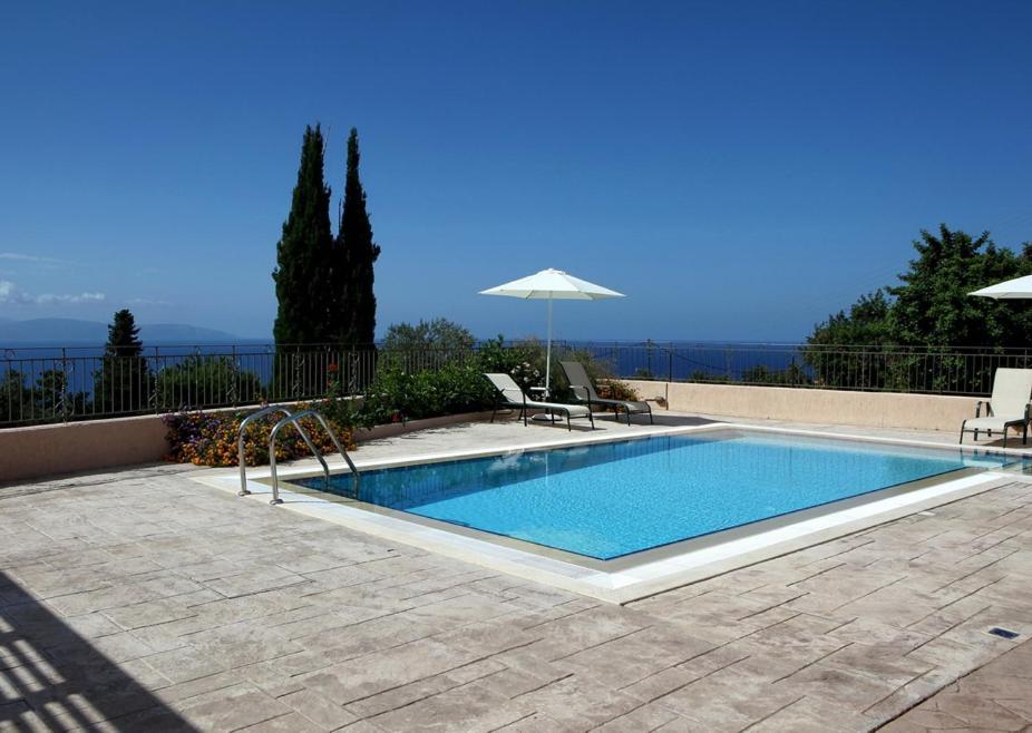 Provenzo And Meliti Villas Lourdata  Exteriör bild